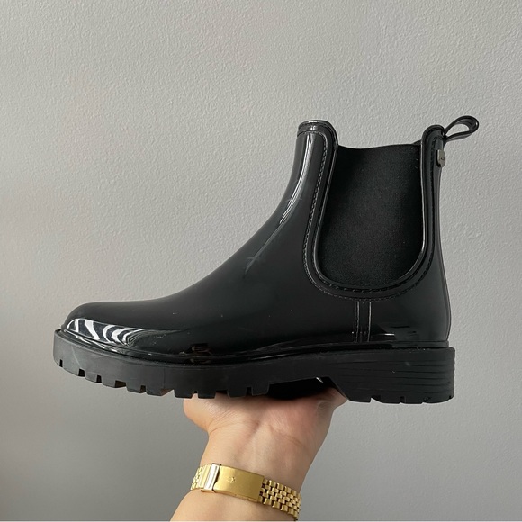 SOLD “Storm” Rain Boots by Aldo — Size 6 - Picture 10 of 14